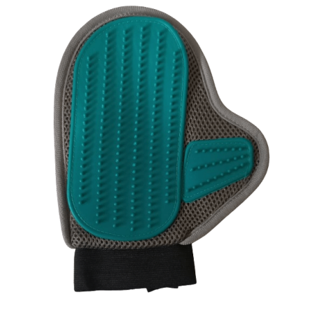 Chic Pet Grooming Glove 213 for gentle brushing of cats and dogs at Aquapet Kenya