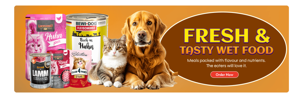 Wet food banner showcasing premium canned pet meals at AquaPet